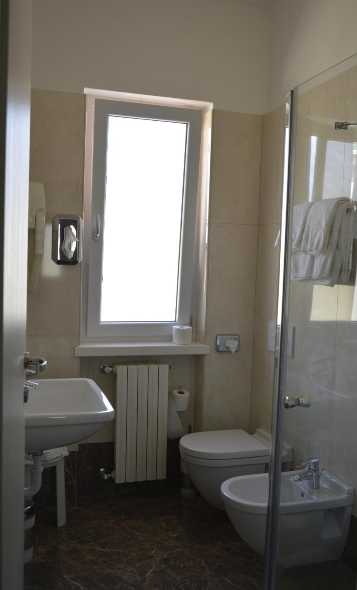 Hotel Garni Selene Malcesine Exterior foto