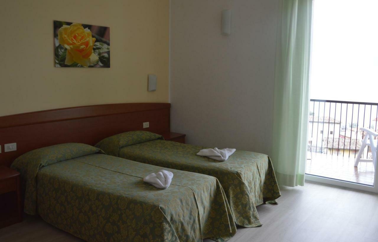 Hotel Garni Selene Malcesine Exterior foto