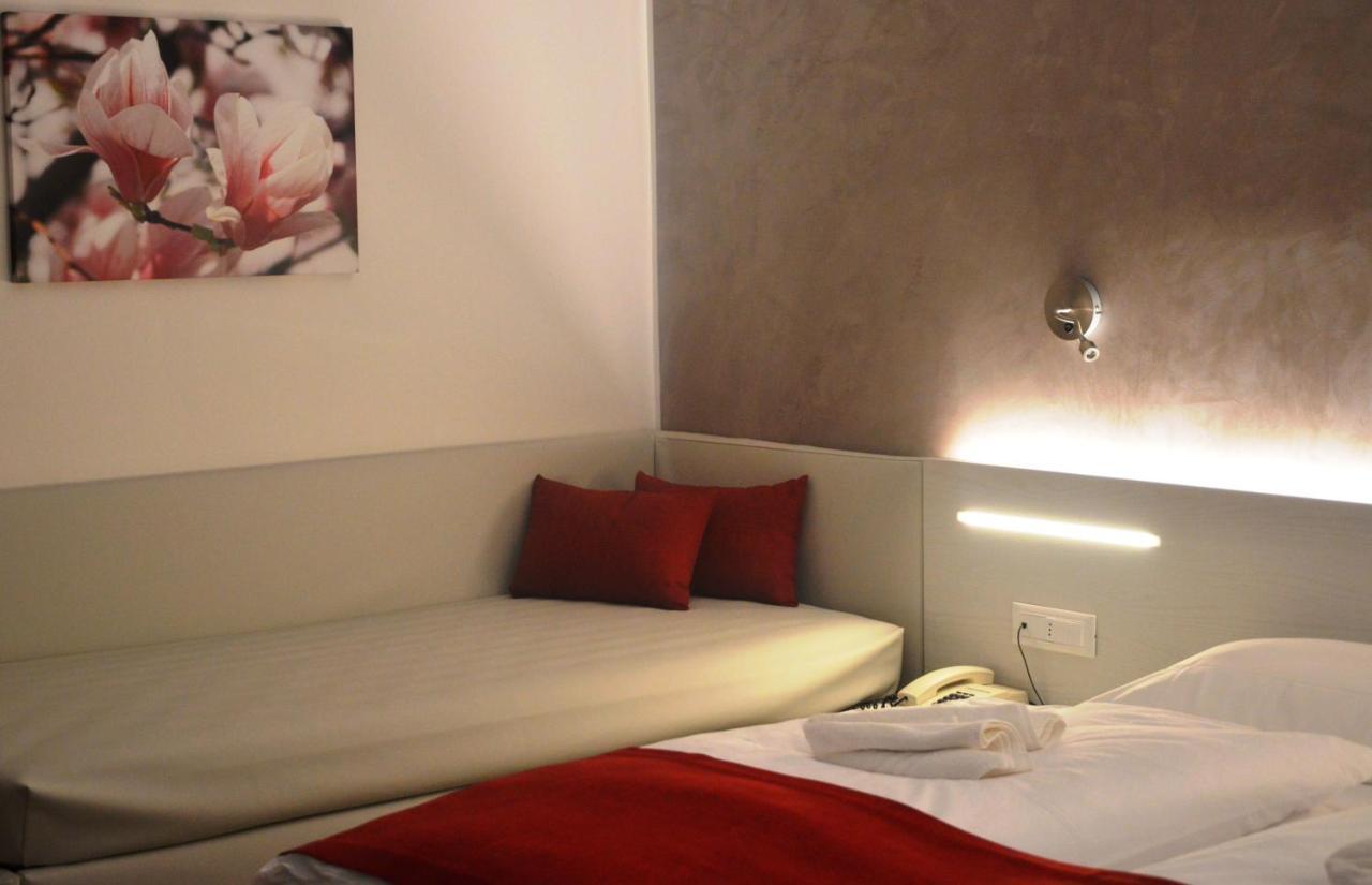 Hotel Garni Selene Malcesine Exterior foto